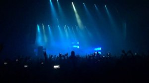 The Prodigy -- Voodoo People (live)