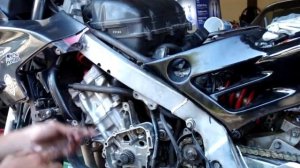 '92 Honda CBR600 F2 broken starter-boss repair