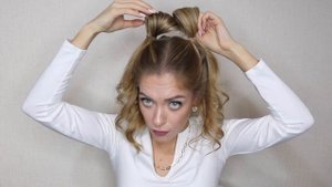 ПРОСТАЯ ПРИЧЕСКА НА КАЖДЫЙ ДЕНЬ: НЕБРЕЖНЫЙ ПУЧОК БЕЗ ВАЛИКА! | TIKTOK MESSY BUN HACK