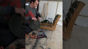 Обтяжка мягкой мебели.  Этап 1. Резинка