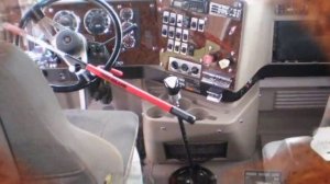 International 9400i Мощный американский грузовик