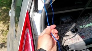 РЕМОНТ ЗАДНЕГО ДВОРНИКА Меган 2 - СМОТРИМ ГОФРУ НА ЛЯДЕ