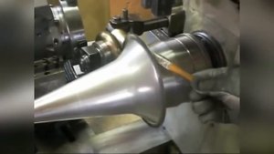 Ротационная вытяжка металла, конус из листа стали