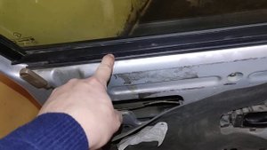 Как разобрать дверь и снять карту в автомашине Iran Khodro Samand