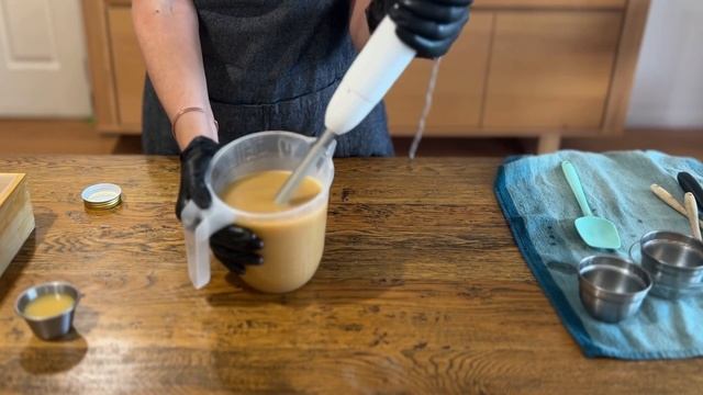 Come with me while I restock my Citrus Splash? ?Cold Process Soap Making смотреть онлайн