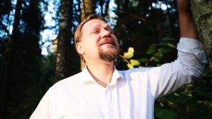 "Не жалею, не зову, не плачу"
