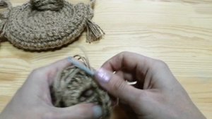 Часть 3. Вяжем застежку-бантик для детской сумочки.