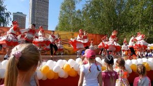 Искристая "Подплясочка" от московского ансамбля "Веселуха"