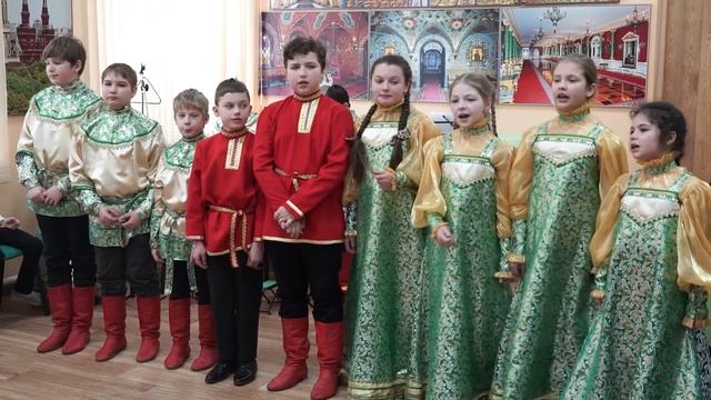 В Можайском музейно-выставочном комплексе школьников научили печь блины смотреть онлайн