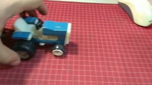 Трактор Петруша с прицепом из СССР