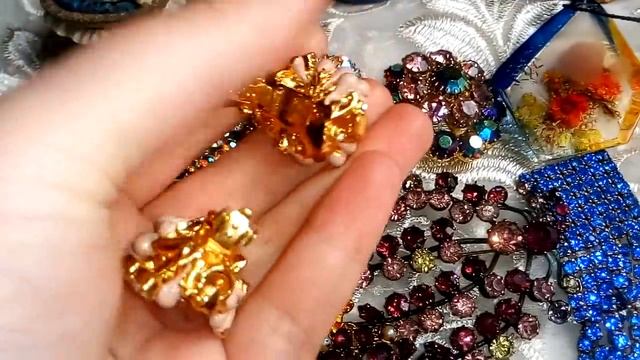 Великолепие и блеск чешской винтажной бижутерии