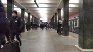 Посадки нет Русич на станции метро Преображенская площадь