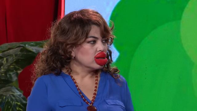 Лабини эшик қисган “жононлар”... Lady Show смотреть онлайн