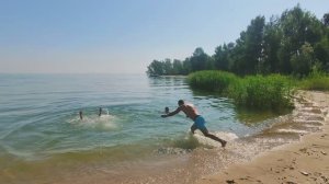 Трейлер к фильму "Обское море: держим курс на Бора-Бора"-2