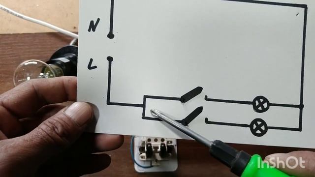 КАК ПОДКЛЮЧИТЬ ДВУХКЛАВИШНЫЙ ВЫКЛЮЧАТЕЛЬ?  (+СХЕМА).