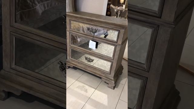 Новое поступление настоящей американской мебели из массива. Уже на витрине Да Винчи Ставрополь