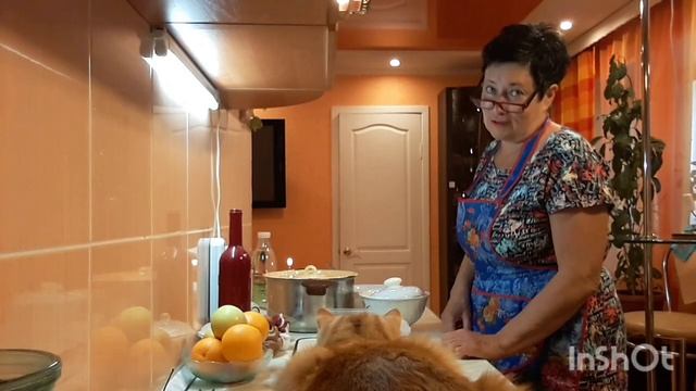 Приготовила холодец, разливаю в лотки ? Я водитель из СССР ? Рассказываю истории смотреть онлайн