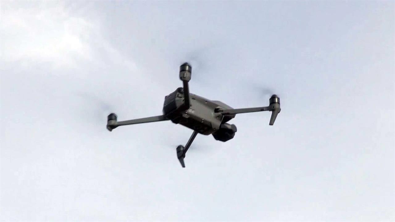 Рой беспилотников. 05. Дроны 7 октября 2024. Дроны 7 октября 2024. Квадрокоптер в воздухе.
