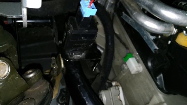 Реле, противотуманки, стопы. Деактивация климата. Volvo S80. смотреть онлайн