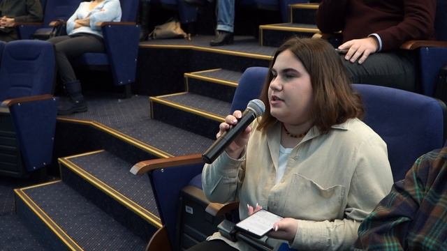 Лекция российского антрополога Станислава Дробышевского