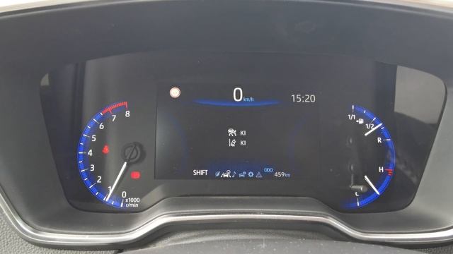 Új Toyota Corolla - digitális műszerfal, középkonzol | tesztelok.hu смотреть онлайн