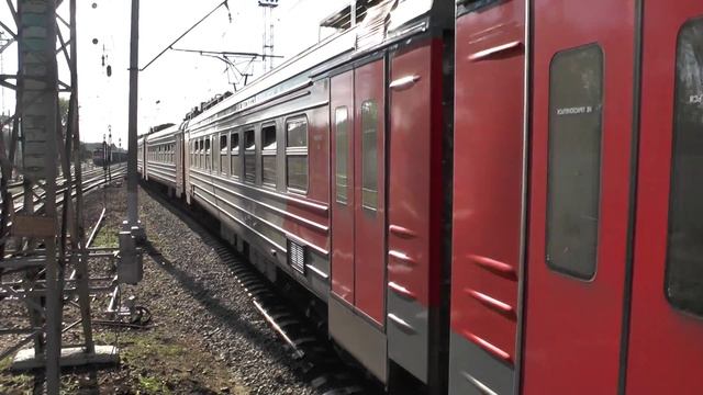 Электропоезд ЭД4М-0469 станция Кубинка-1 смотреть онлайн