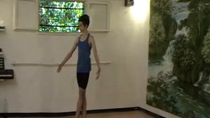 Pas de bourrèe без перемены ног из стороны в сторону. Урок 64.