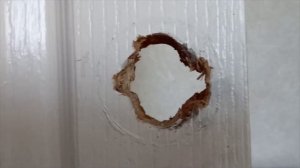 Как установить замок в межкомнатную дверь? / How To Install A Door Lock ?