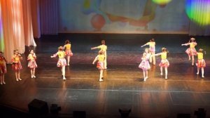 Эстрадная студия "ФантаZеры". "Маленькие дети" 17.05.2015
