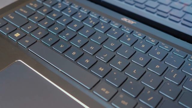 Semakin Berkelas nih Acer.. - Acer Swift 5 Aerospace Quick Review смотреть онлайн