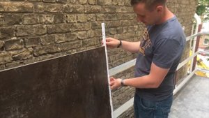 Терраса на опорах Buzon на балконе. Кварцевые плиты Laminam установка на опоры.