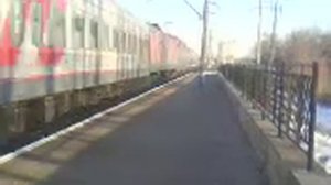 Электровоз ЧС7-317 с поездом № 120 мимо о.п. Соцгород