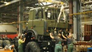МАЗ 6317 — белорусский полноприводный крупнотоннажный грузовой автомобиль повышенной проходимости