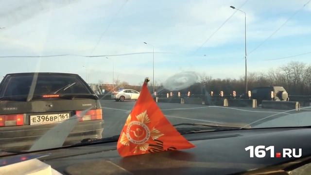 Дорогу из Самарского в Ростов перекрыли смотреть онлайн