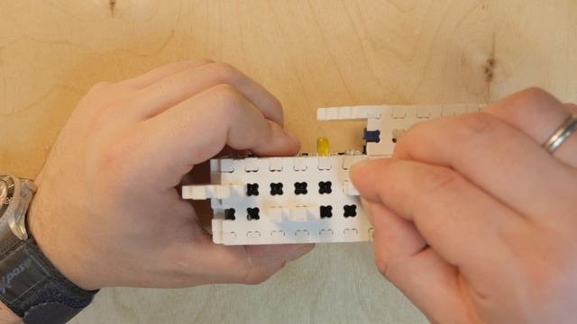 Arduino подарки для старых гиков и юных инженеров: умный кот, pomodoro-таймер и нотификатор почты.