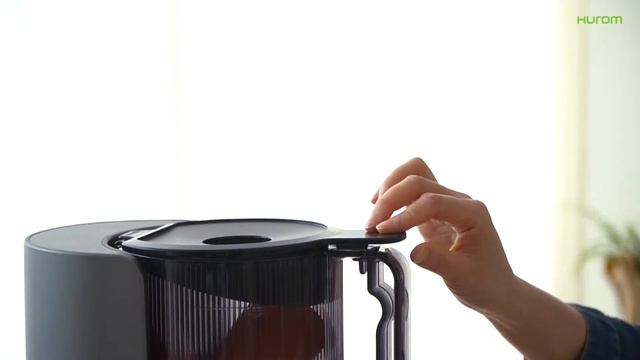 Orangen-Paprika-Saft mit dem Hurom H200 смотреть онлайн