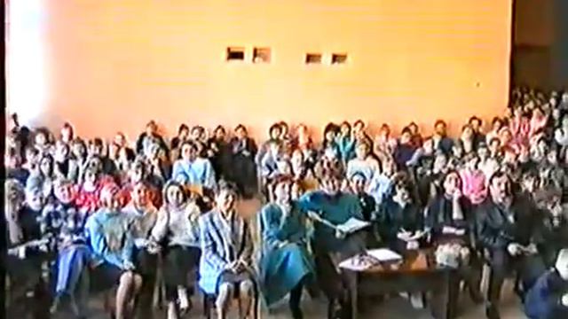 Е.И.Воробьева, А.А.Санюк и Г.А.Пивоварчик - Мы вам честно смотреть онлайн