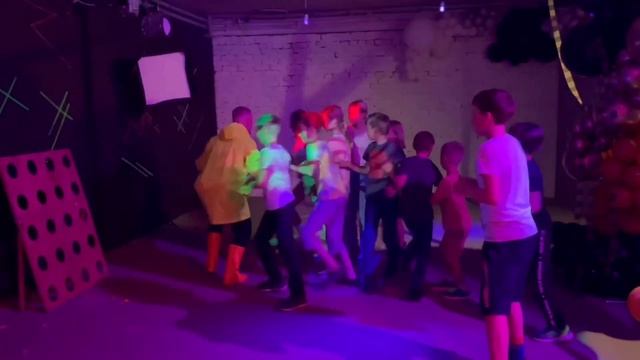 Цирк Пеннивайза студия детских праздников Феерита смотреть онлайн