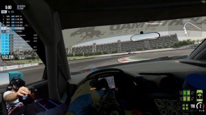 ГОНКА НА РАСКАЛЁННОМ АСФАЛЬТЕ В DUBAI AUTODROME