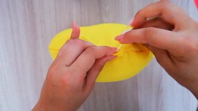 Подушка в виде смайлика смотреть онлайн