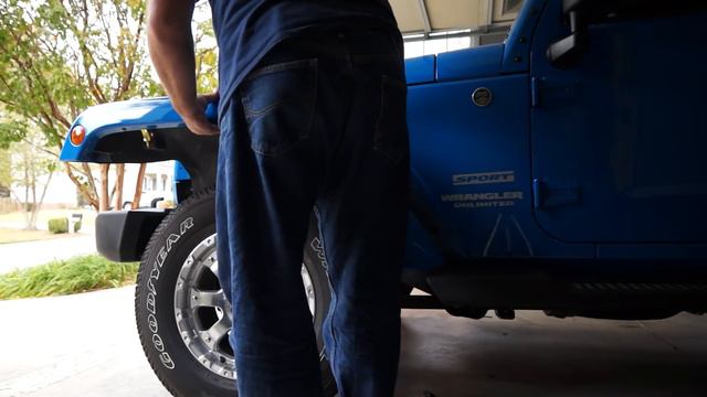 How to Change your Sport Fender Flares to Sahara Color Matched смотреть онлайн