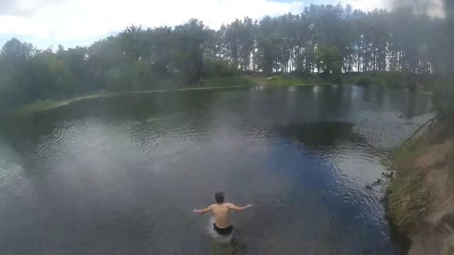 Прыжки в воду.САЛЬТО с тарзанки.Огромный трамплин! смотреть онлайн