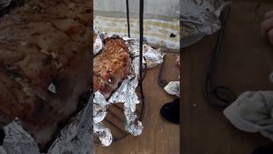 Свиные ребра запечённые и подкопченые в тандыре