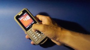 Nokia 800 Tough: Не просто телефон
