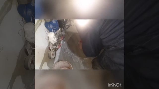 Отверстие в бетоне под канализацию Ф-110 + самый дешёвый герметик