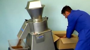 Brunner-Anliker IR-250 Industrial grater for Cheese / Nuts / Chocolate / Rework