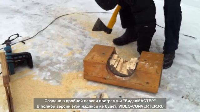 Выборка чаши в бревне без применения станка смотреть онлайн