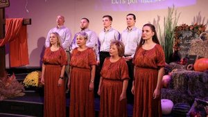Давайте вместе прославим Бога