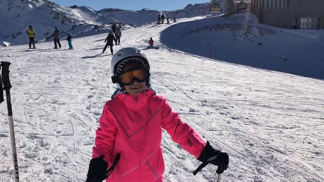 ВЛОГ: ПУТЕШЕСТВИЕ // АВСТРИЯ // ДЕТИ И ЛЫЖИ // ВПЕРВЫЕ ВСТАЛА И ПОЕХАЛА // УПАЛА // смотреть онлайн