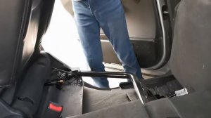 Второй ряд сидений диваном в Infiniti QX56 JA60 от Патфайндера R51